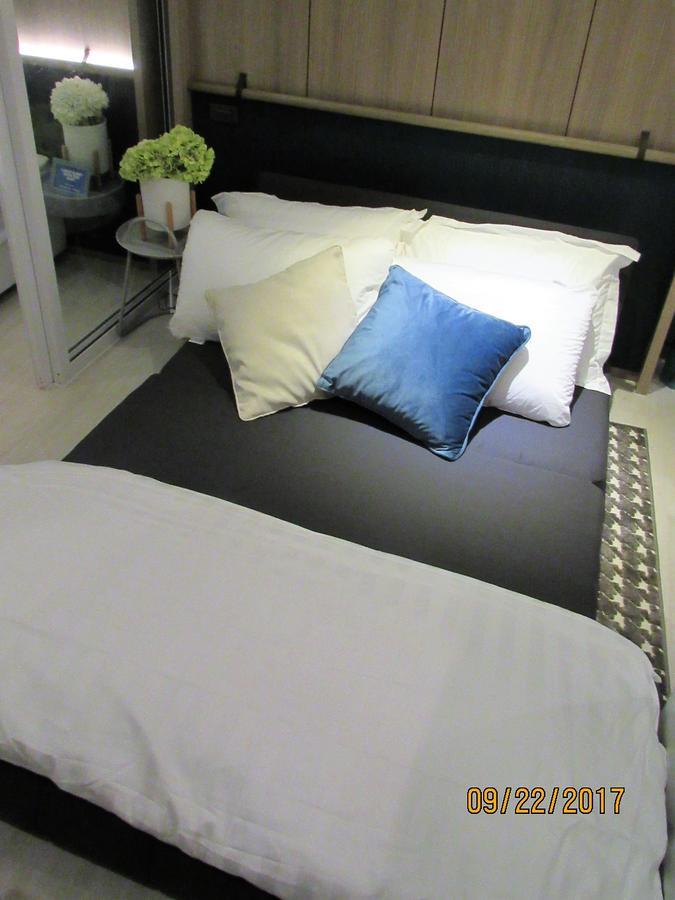 Azure Urban Beach Resort Manila By Radlett Extérieur photo