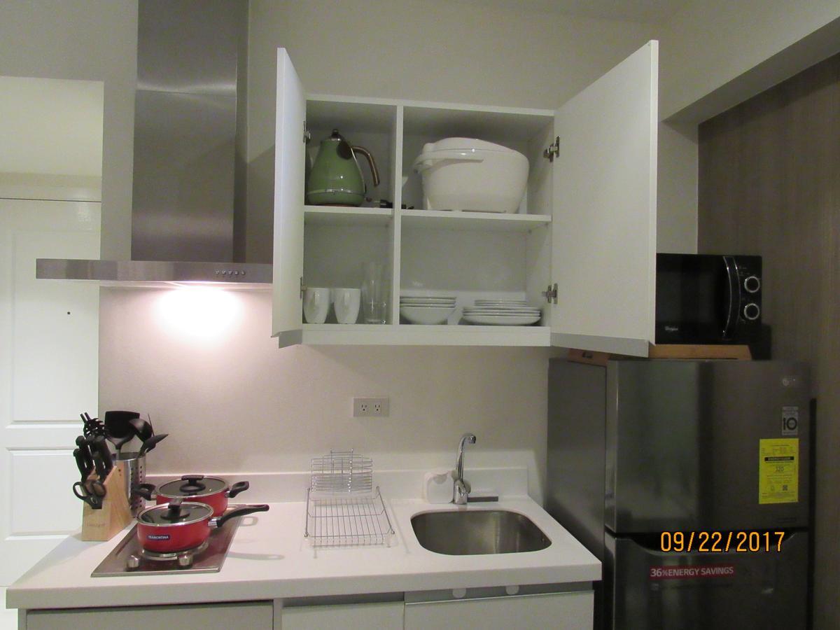 Azure Urban Beach Resort Manila By Radlett Extérieur photo